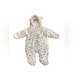 Adorable Cream and Gray Kids Footie